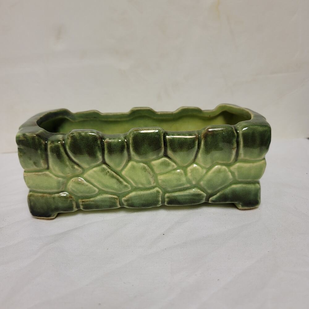 Vintage Stone embossed Oblong 7" Green planter - Picture 4 of 7